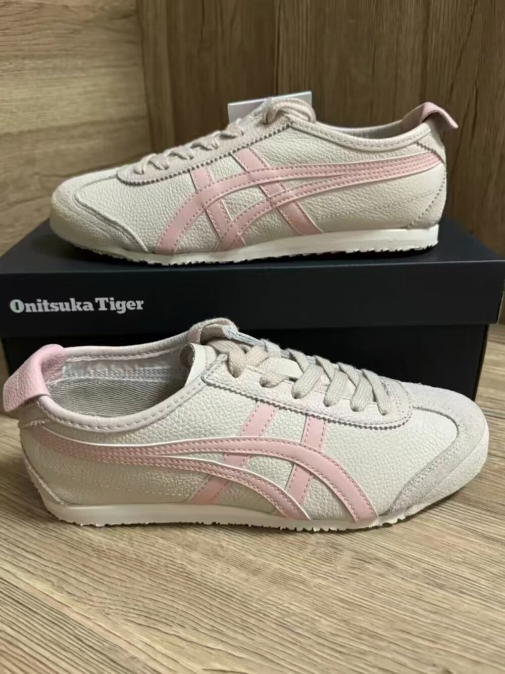 Onitsuka Tiger MEXICO 66 Women's Casual Sneakers [Multiple Sizes]